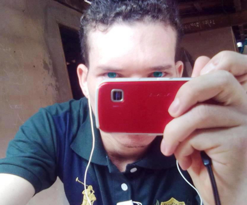 ŞØỮ ỮM €ŞŦỮĐΔŇŦ€ Đ€ ĐÎŘ€ÎŦØ, ÎŇŦ€Ř€ŞŞΔĐØ €M €ŞPØŘŦ€Ş, PØŁÍŦÎĆΔ € PŘ€ØĆỮPΔĐØ ĆØM ØŞ ŘỮMØŞ QỮ€ €ŞŦΔMØŞ ĐΔŇĐØ à ŞØĆÎ€ĐΔĐ€ € ΔØ MỮŇĐØ.
