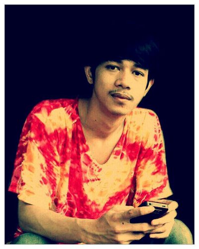 AjiesAbdul's profile picture. Penuhi hatimu dengan rasa cinta kepada Allah, agar tak ada lagi ruang untuk membenci siapapun :)