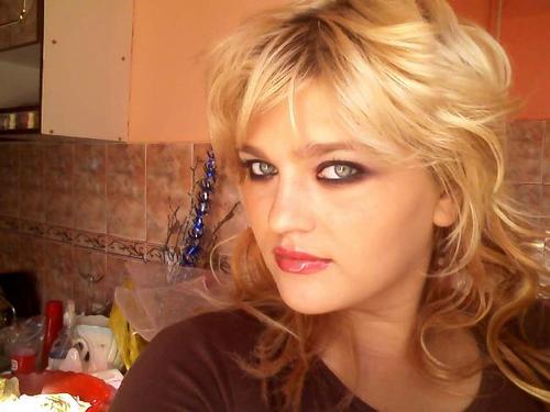 ciresionela's profile picture. 