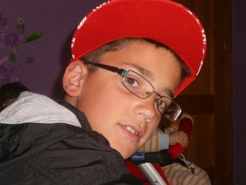 kevinviolobarbe's profile picture. hola soy kevin vivo en san isidro un pequeño pueblo de almeria y me encanatan las pelicula de miedo y la musica