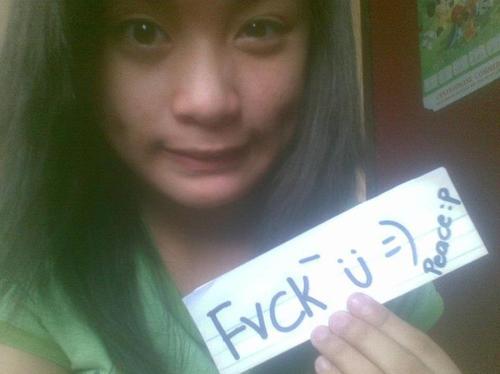 SiMPLE BE ME :')