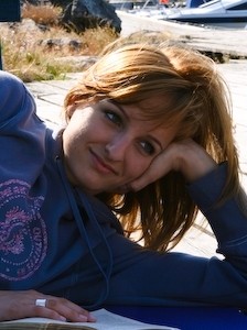 jmeniarova's profile picture. 