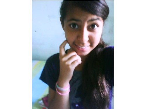 Deus ♥ Melhor amigo ^.^ 
Amo muito ter meu menino sempre ao meu lado Saulo Fernandes :)) 
Familia ♥
