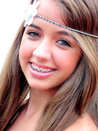 Quem acredita sempre alcança.(8
Cantora & Modelo nas horas vagas.
#Segue?