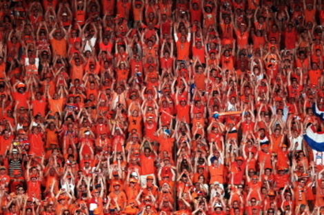 Nieuws uit alle bronnen over het Nederlands elftal. Oranje headlines dus. Fanaccount
