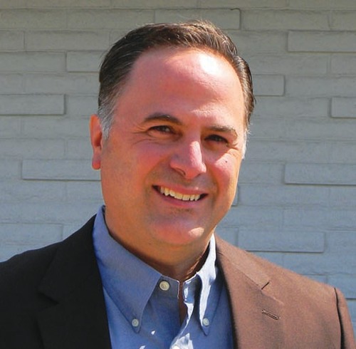 I'm with the DatabaseUSA License Group. I help companies build applications that need data in industries including Search, Marketing, Mobile, & BI/Analytics.