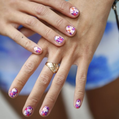 wanitaylor's profile picture. fashion obsessed, obsessively fashion.