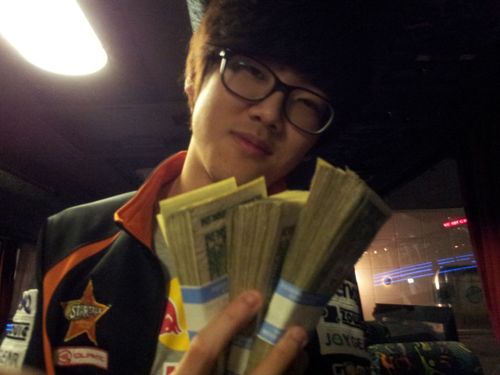 sc2Blurr's profile picture. 