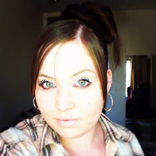 Mscharlyx's profile picture. Live Laugh Love x