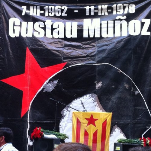 De cuina i postres surto ara socialista i amb orgull de Classe Obrera, Català dels Països Catalans! O tot o res, la lluita sempre continua! No ens ve de 2 dies!