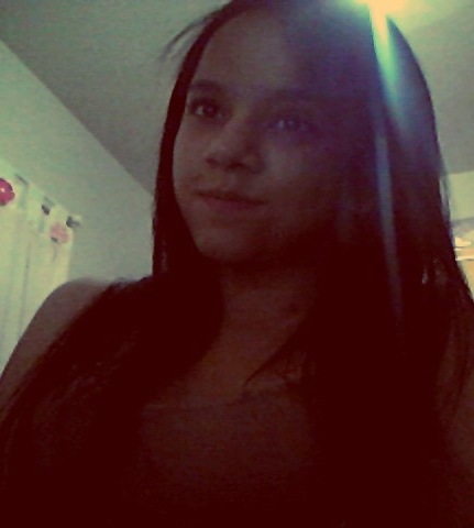 14 anos, Ariana. Músicas e Chocolate' *o*  Deus e Minha família, minha Prioridade! http://t.co/HKoZ8l2kk5 *Follow - me