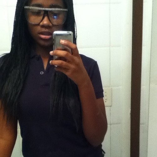 xxx_kamii_xxx's profile picture. Taken by the best 9.18.12  m+k