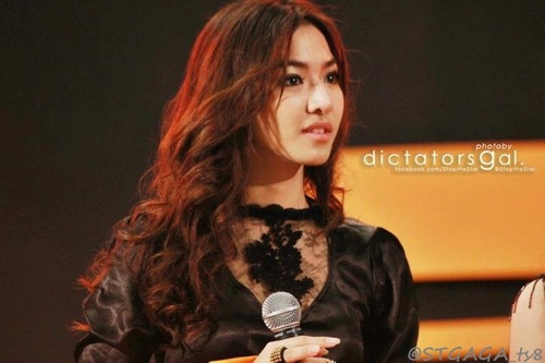 STOP THESTAR8 #notreal || สต๊อป เดอะดาวแปด. ไม่ใช่ตัวจริง เป็นแค่บอทคนหนึ่ง อิสเรียล : @STGAGA ขอบคุณที่ฟอลค่ะ ❤