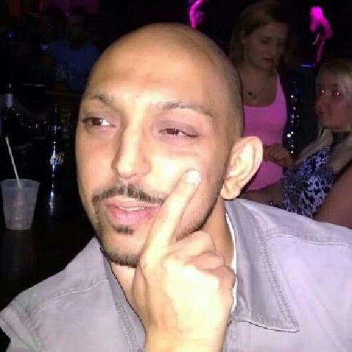 barbercharlie86's profile picture. I am Charlie and you should follow me. if you follow me and you actually tweet stuff then i will follow back