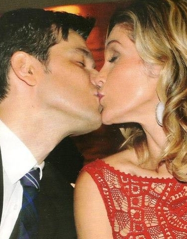 Fan Club Dedicado a Um casal Muito especial Otaviano e Flavia Alessandra.
O Twitter do Otaviano é @otacosta eo twitter da Flávia é @EuFlaviaAle.
