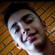 sabeh quando uma pessoa abala sua estrutura e vc num tem mais pra onde ir pois é eu tbm sei e quando acontece num me aguento e jogo tudo em vcs!!
