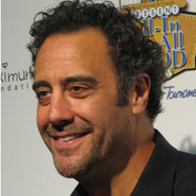Brad Garrett information. Updates on Brad, poker info, select celebrity info and other intersting posts. And no, we don't like paparazzi.