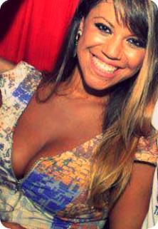 Sorriso nos lábios e Deus no coração! simples assim.... O resto é consequência dos meus objetivos ; )
LONDRINA/ PARANÁ