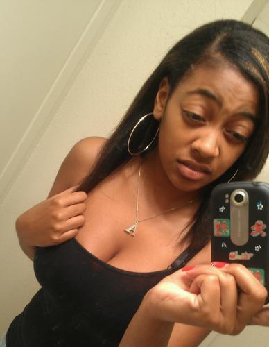Come into my crazy world &'nd see how i really am. My other half --- @myLovess_Lazy :: SINGLE &'nd LOVIN' IT ! :: HeatNation !