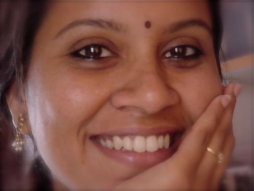 மகள், மனைவி, தாய். ஆங்கிலத்தில் எழுதும் பொழுது நான்  @NeelaVanam