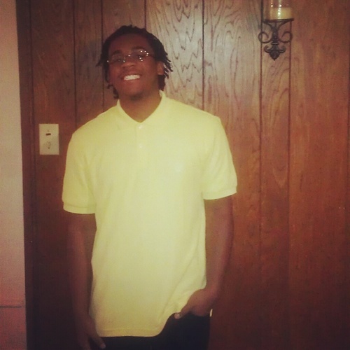 From Galveston,Texas born and raised NEVER BEEN SCARED!!! Love Women just follow a funny ass nigga man!!! A.K.A. Jiggaman!