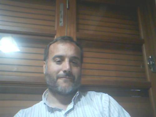 Lic. Adm. Empresas, Productor, Pte Bomberos Rio Cuarto. ex pte Soc Rural Rio Cuarto. Apasionado por la ganaderia. El que abandona no tiene premio.