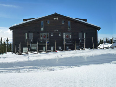 One Lodge, 4 apartments, 28 beds, a spectaculair view, winterwonderland in Sweden; all @ the Åre Mountain Lodge. Welcome/Välkommen!