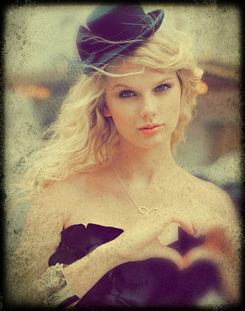 i love a girl who smells like expensive wood and sings like an angel. backup account for @AdorkableTSwift :]