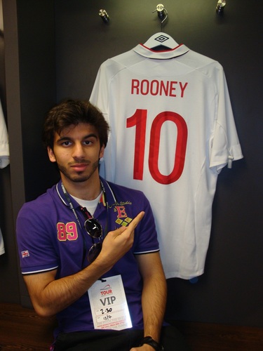 intern Doctor. Video gamer. Love playing sports, especially football. Manchester United fan.