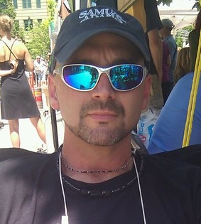 The OFFICIAL Rodney Peterson Twitter Page