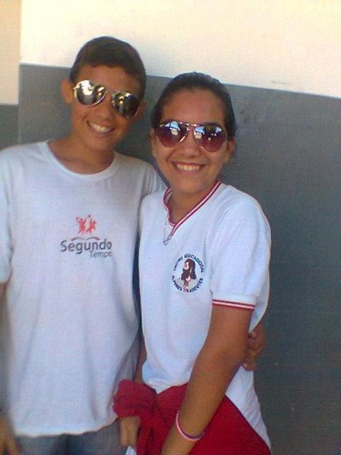 gosto de bagucar amo mminhas coisa @DudahFeliciiano @_KaroolLiima @SaahGrazielle  minha et @HyankaSiilva e sou feliz