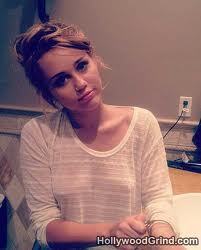 Te amo @MileyCyrus ! Eu te amo tanto que não sei como demontrar meu amor por voce! ♥
