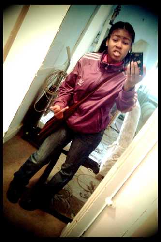 Come follow a real boss & my sister @__SoExclusiveee : ) Feel free to lurk.