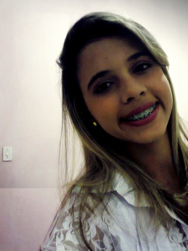 16 anos , Canceriana, emotiva , teimosa ,  Vascaina ,  ;*