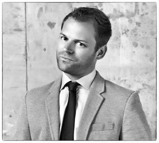 Grant Campbell is an Atlanta-based photographer. With more then 20 years of experience behind a camera ideas are always new and fresh. I love working with indiv
