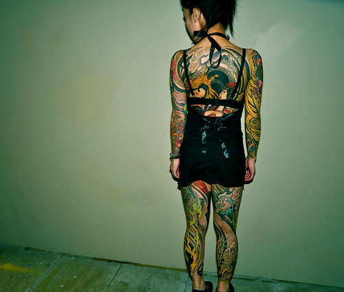 Trivium here. Room #213 Perfection is a must.OCD.Cares to much.Pain is just weakness leaving the body.Blood thickened with heroin. #MadHouse RP-18+ Single.