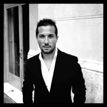 Fundador mimar , @Rte_LaAlegria. Cofundador de Mercabañal y mercader Jugador del @LevanteFPlaya. Trotamundos, granota, apasionado gourmet.