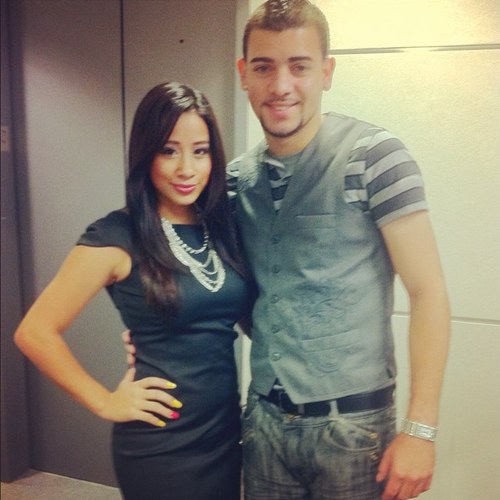 Y_Genertainment's profile picture. Entertainment Journalist for St. Edward's University. Chinese/Salvadoran. Aspiring reporter & model. Blog:http://t.co/oAGIeqxF Face: http://t.co/6fIy78O8