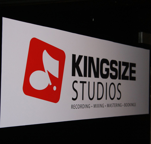 Ihr Partner für Audio-Dienstleistungen & Studiomusiker