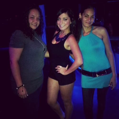 TheMsLesLove28's profile picture. 