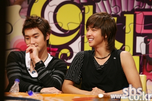 sibumalltheway's profile picture. WE ARE ELF'S, WE ARE SIBUM'S FANBASE, PLEASE DO FOLLOW US, WE GIVE MORE UPDATES, GAMES, INFOS, FACTS ABOUT THEM AND WE ARE A PART OF @SUJUalltheway05 FAMILY ♥