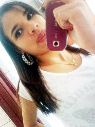 NaO soou Peerfeeita, neiim doona da veerdadee. Maaiis, soouu doona dee miim, doona dass miinhas voontaadees. Euu queroo. Euu posso Euu cosiigO ♥ ♥ ♥