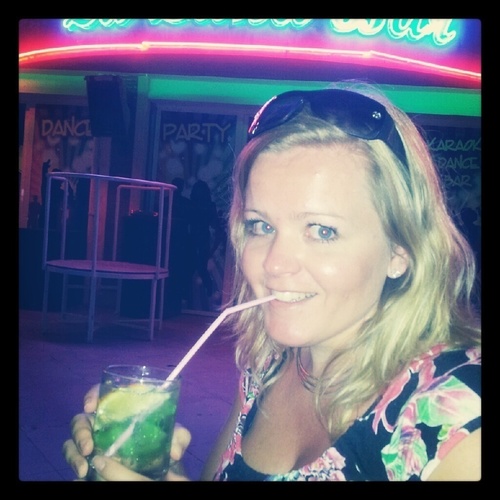 Mrit1906's profile picture. 