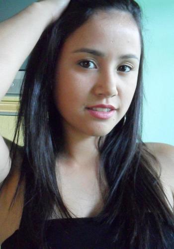 Amar é ter o céu e querer apenas uma estrela..... *-*  (Luan♥)