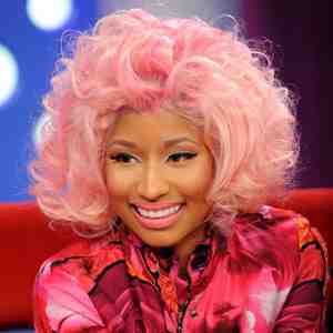 #TEAMMINAJ I stand for nicki! I love queen @NICKIMINAJ