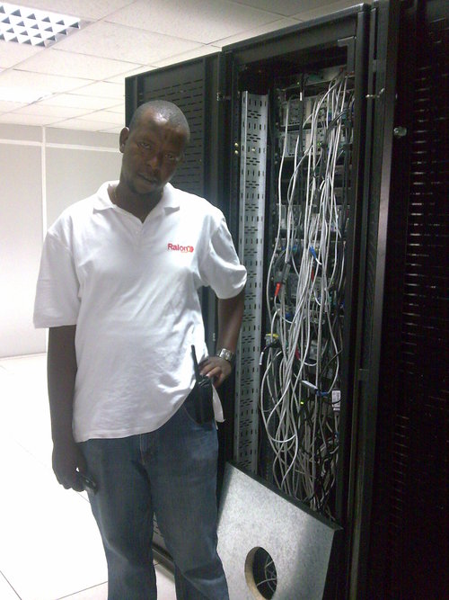 logsman's profile picture. global networking