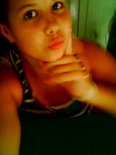 @gusttavo_lima eu te amoo por favor me segue !!!!??