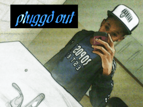 young rapper.......COWBOYS & HEAT........faqk yoo twitter unless u gone follow a real nigga @Ta*Dahh*Plugg*Bezzy