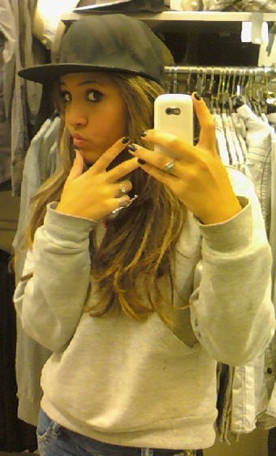 Tú sabe que a miinha meta é só te ver melhor,te fazer melhor,por wque você me faiiz melhor e sempre vaii me fazer melhor.... 
Te Amo E,K