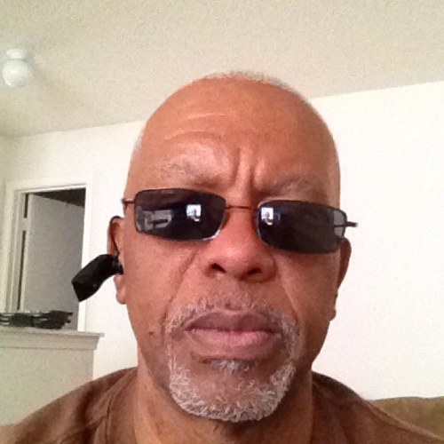 henderst12's profile picture. 